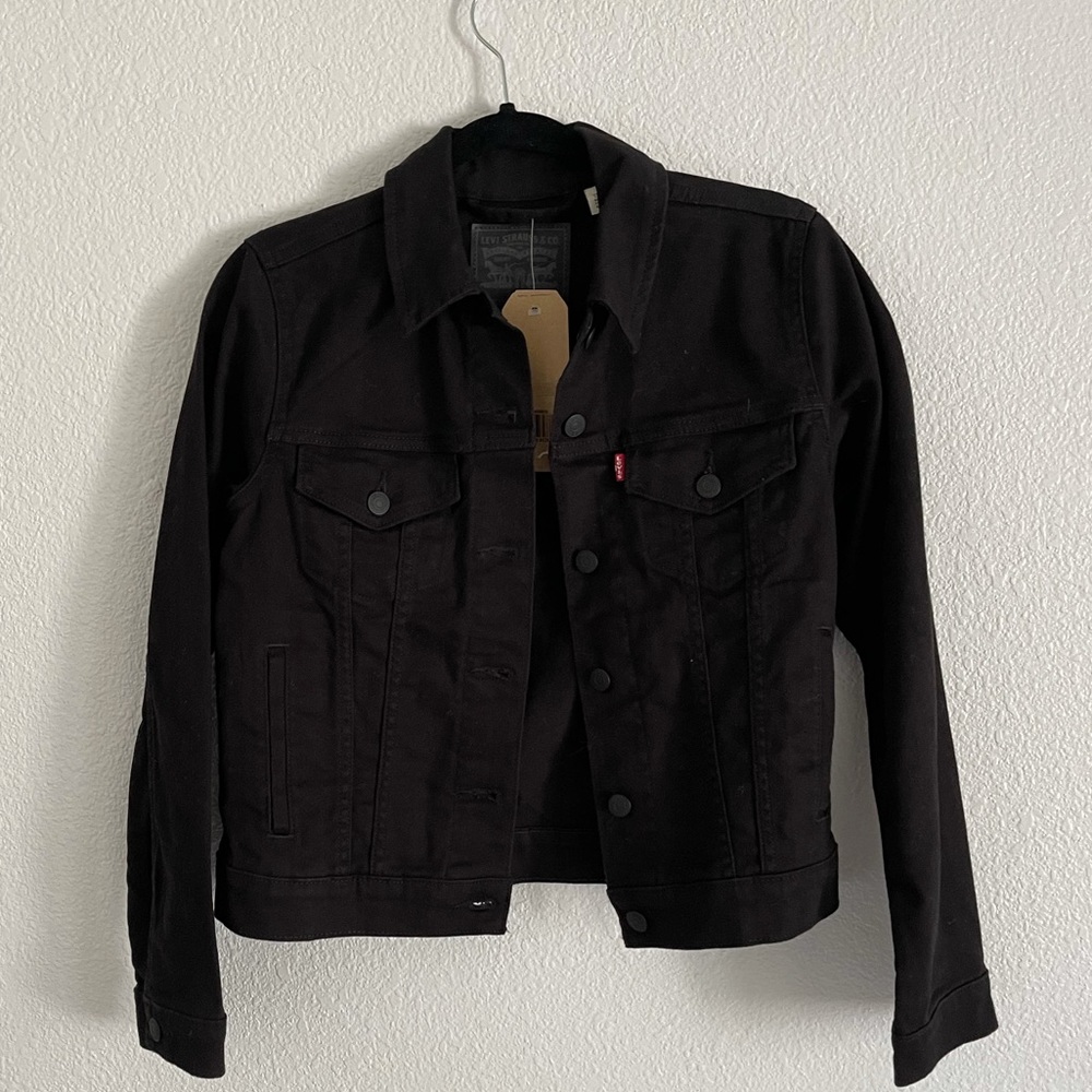 NWT LEVI BLACK DENIM JACKET 🔗🖤